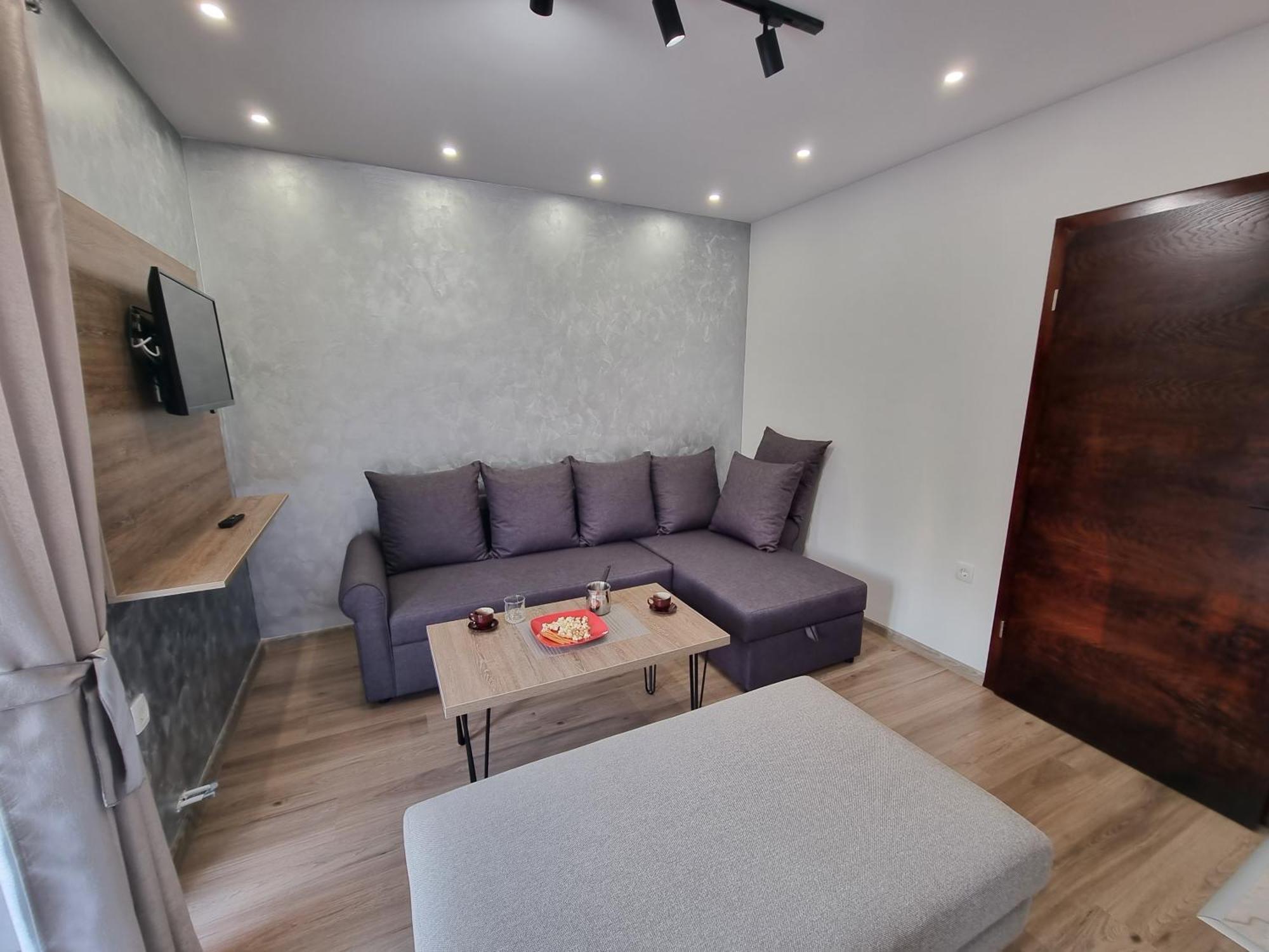 Villa Park Ravne 비소코 외부 사진